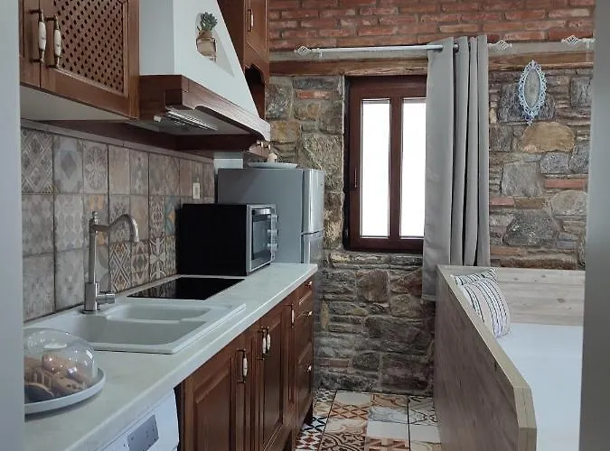 Kaldera Skiathos Town