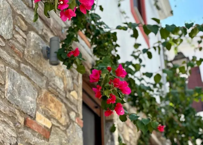 Kaldera Skiathos Town